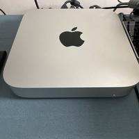 Mac mini M1 con tastiera e mouse