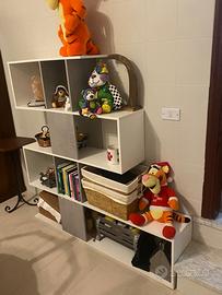 Mensola per libri e cose decorative