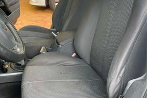 Vând Renault Megane  anul 2004  km 203.000 