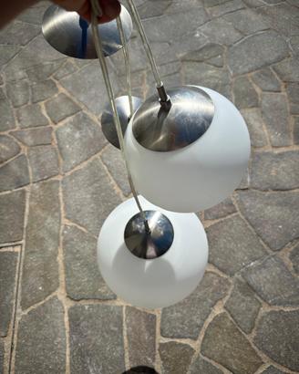 Lampadari a sfera