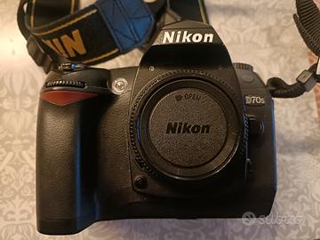 Nikon D70s