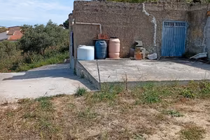 Terreno con casetta