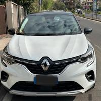 Renault Captur 1.6 E-Tech Hybrid 145CV Intens