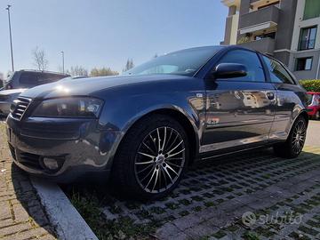 AUDI A3 2004 TDI 140 CV