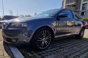 AUDI A3 2004 TDI 140 CV