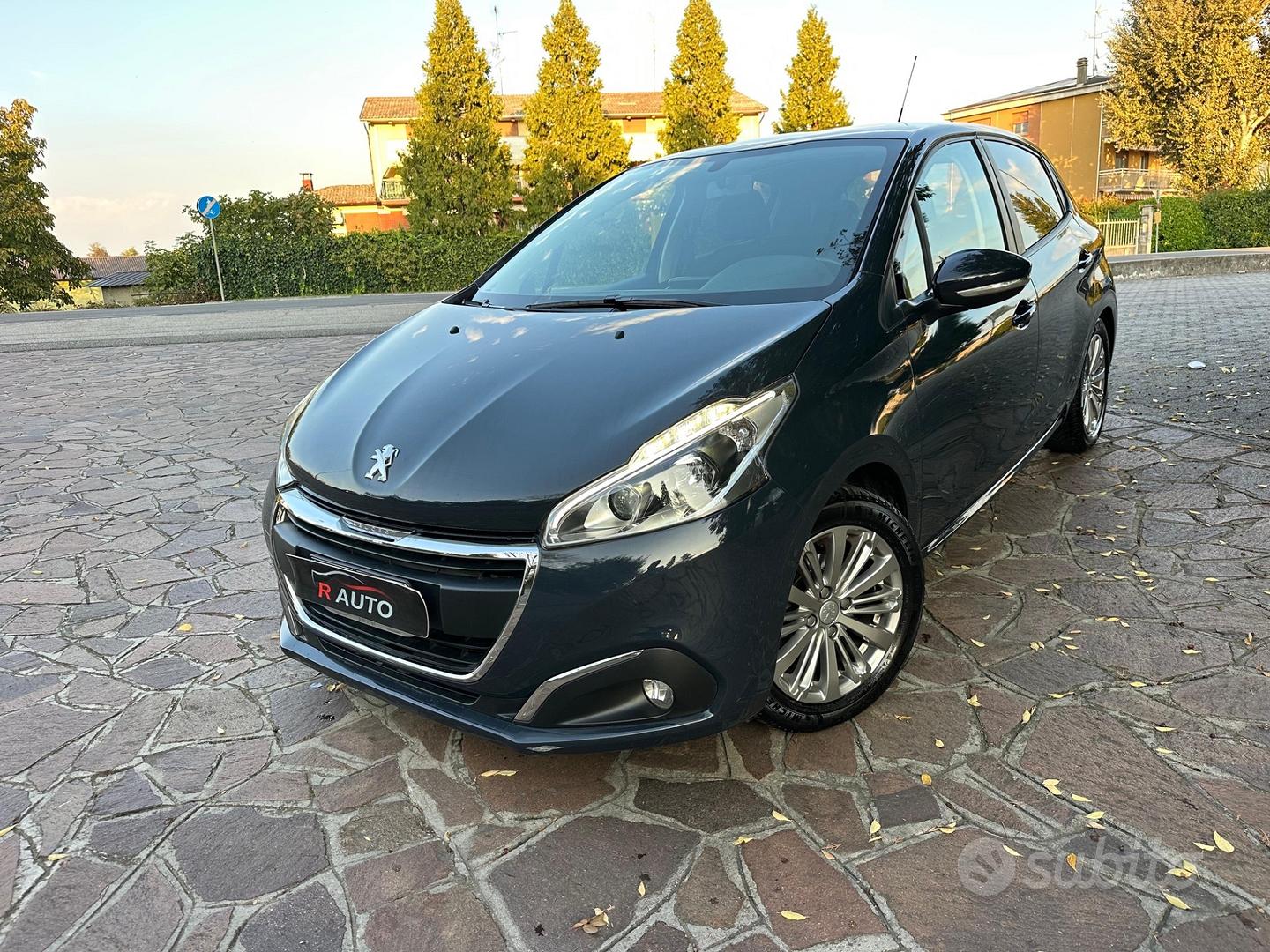 Peugeot 208 1° serie