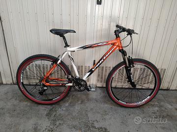 bici MTB r26 VEKTOR 