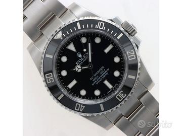 Rolex Submariner 14060M RRR Card Anno 2010