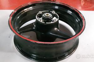 Cerchio posteriore HONDA CBR600F 01' 07'