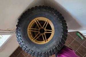 Cooper Discoverer  stt Pro 37 12.50 r17 