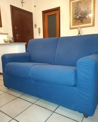 Divano due posti in tessuto