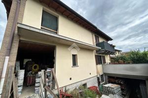 CASA INDIPENDENTE A USMATE VELATE