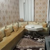 Divano e tavolo Arabo 