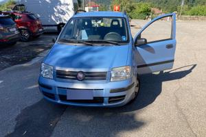 FIAT PANDA  € 4.300  83.00 KM