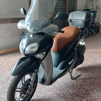 Yamaha Xenter 150 come nuovo