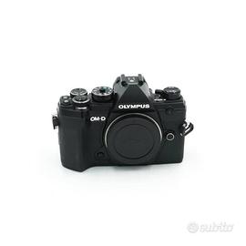 Olympus OM-D E-M5 III - Black