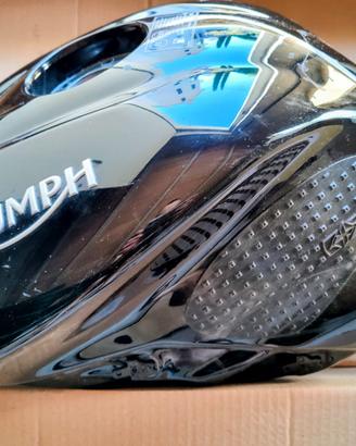 serbatoio Street Triple
