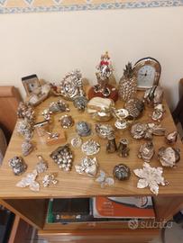 oggettistica in argento è bagnato argento.  