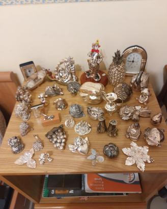 oggettistica in argento è bagnato argento.  