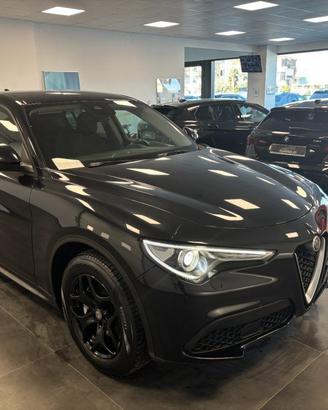 Alfa Romeo Stelvio 2.2 Diesel AT8 Sport-Tech Autom