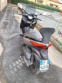 Yamaha 250 xmax