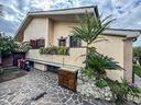 villa-di-150-m²-con-piu-di-5-locali-a-roma