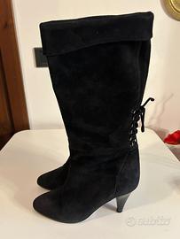 Stivali eleganti da donna