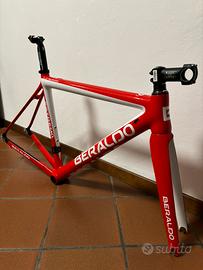 Telaio full carbonio Sarto bici corsa 980gr