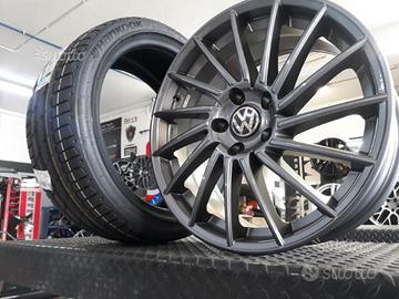 Cerchi 18 tecnomagnesio per golf 5 6 e 7 con gomme