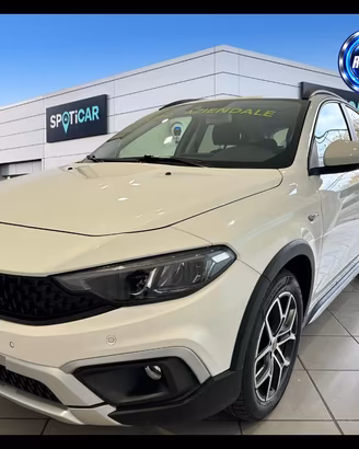 FIAT Tipo 5p 1.5 t4 hybrid Cross 130cv dct