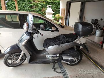 Aprilia Scarabeo Light 500