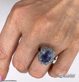 ANELLO ORO 18kt. DIAMANTI E ZAFFIRO CERT. 5,90