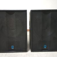 Coppia subwoofer FBT QUBE QS 118a