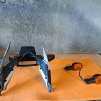 porta targa e 4 frecce originali cbr 1000