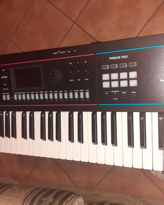 Sintetizzatore Roland Juno D6 + Borsa Roland