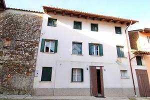 CASA SEMINDIPENDENTE A TRIVIGNANO UDINESE