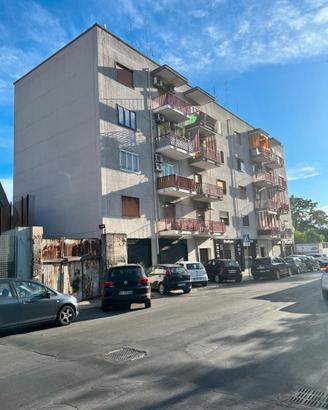 Tamburi Via Porto Mercantile Ampio 3 vani