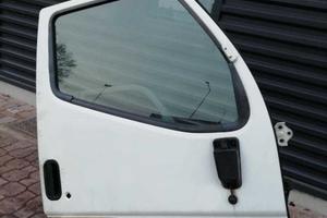 Porta anteriore destra Mitsubishi Canter