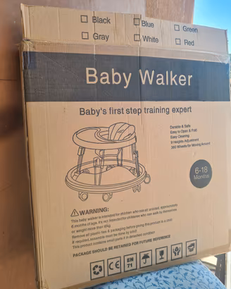 Girello baby walker 