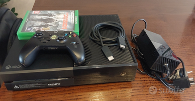 Xbox one 1 Tb + Volante Thrustmaster Ferrari