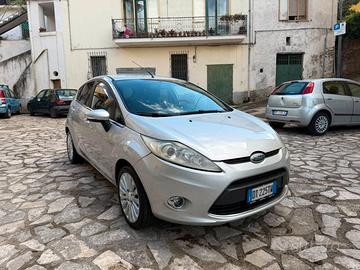 Ford Fiesta 1.4 TDCi 5p. Titanium