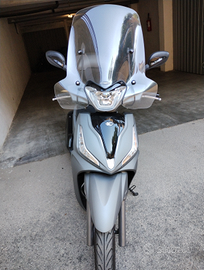 Kymco People S 300