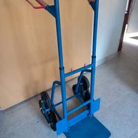 Carrello a 3 ruote per le scale
