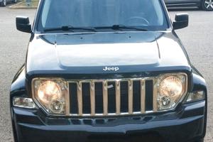 Jeep Cherokee 2.8 CRD