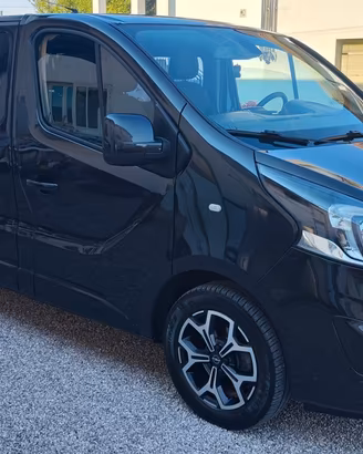 Opel VIVARO (9 POSTI 1.600 BiTurbo 125CV)