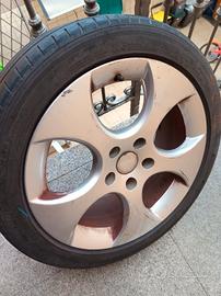 Gomma Nuova + cerchio 17....