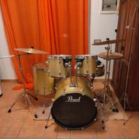 Batteria acustica Pearl Forum Series