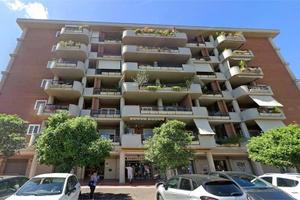 Appartamento di 55 m² con 2 locali e posto auto a 