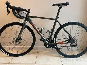 Bicicletta Bottecchia Gravel