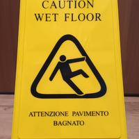 Cartello Pavimento Bagnato O Fuori Servizio